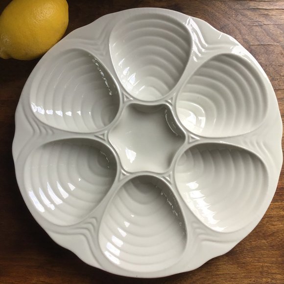 Vintage Oyster Plate / Serving Platter/ Hall Ironstone - Picture 1 of 5